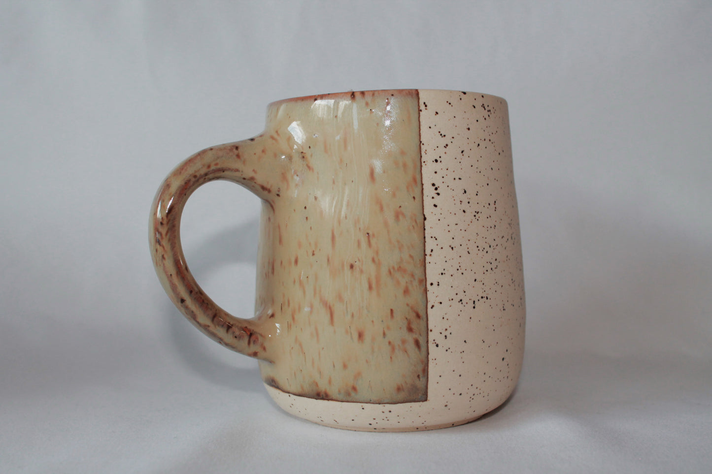 Speckled Beige Line Design Mug